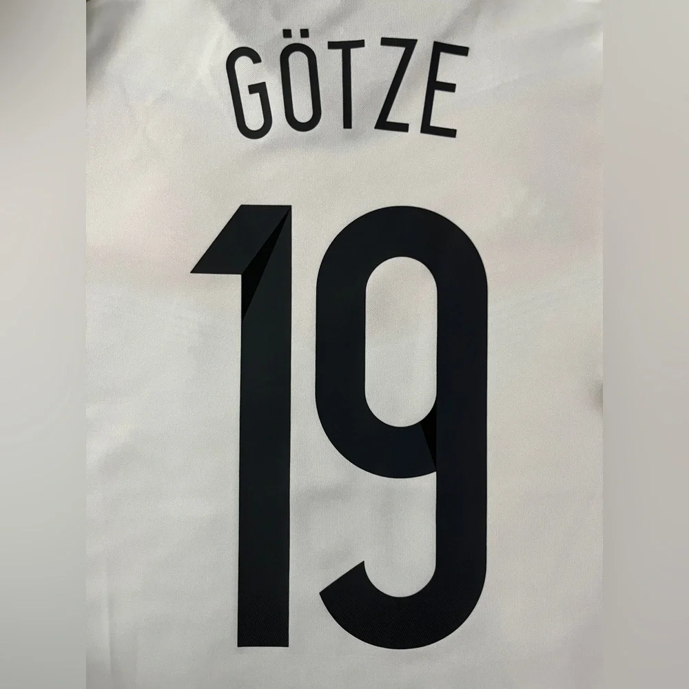 Gotze #19 Germany Home 2014 World Cup Retro Soccer Jersey götze - Picture 3 of 8